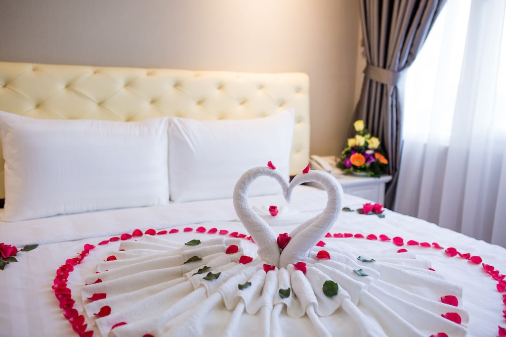 Little Hanoi Deluxe Hotel 29/55