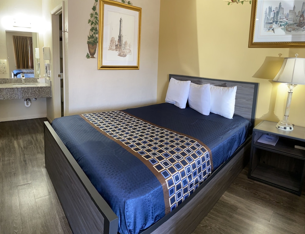 Americas Best Value Inn The Legends Inn 12/36