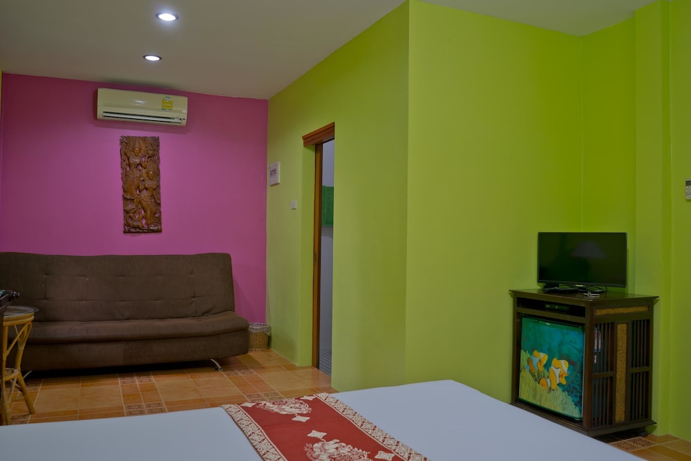 Chez Charly Bungalow 12/63
