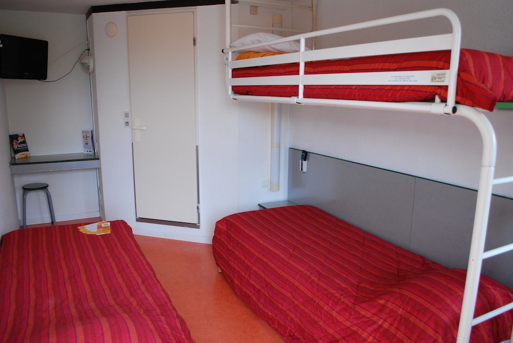 Premiere Classe Evreux 16/32