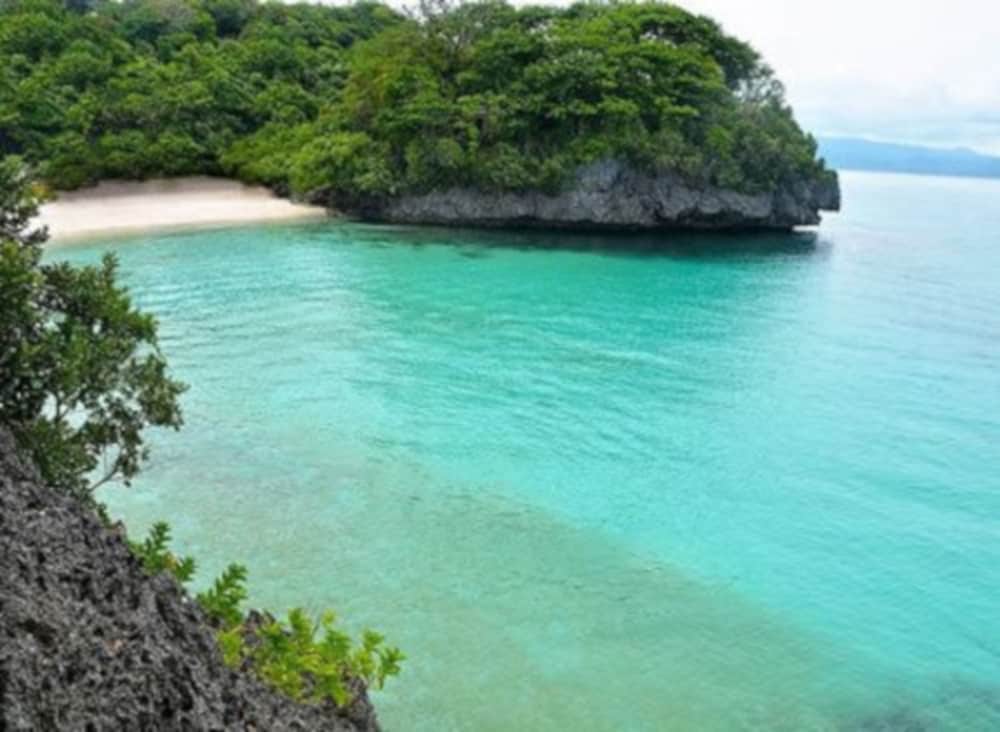 Crimson Resort & Spa Boracay photo5