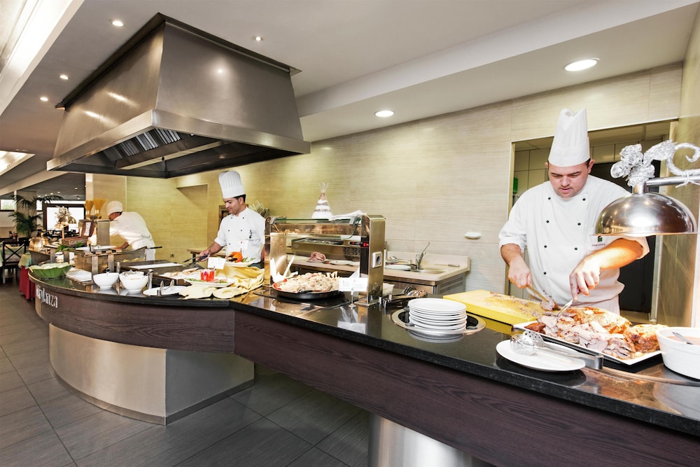 Marylanza Suites & Spa 12/50