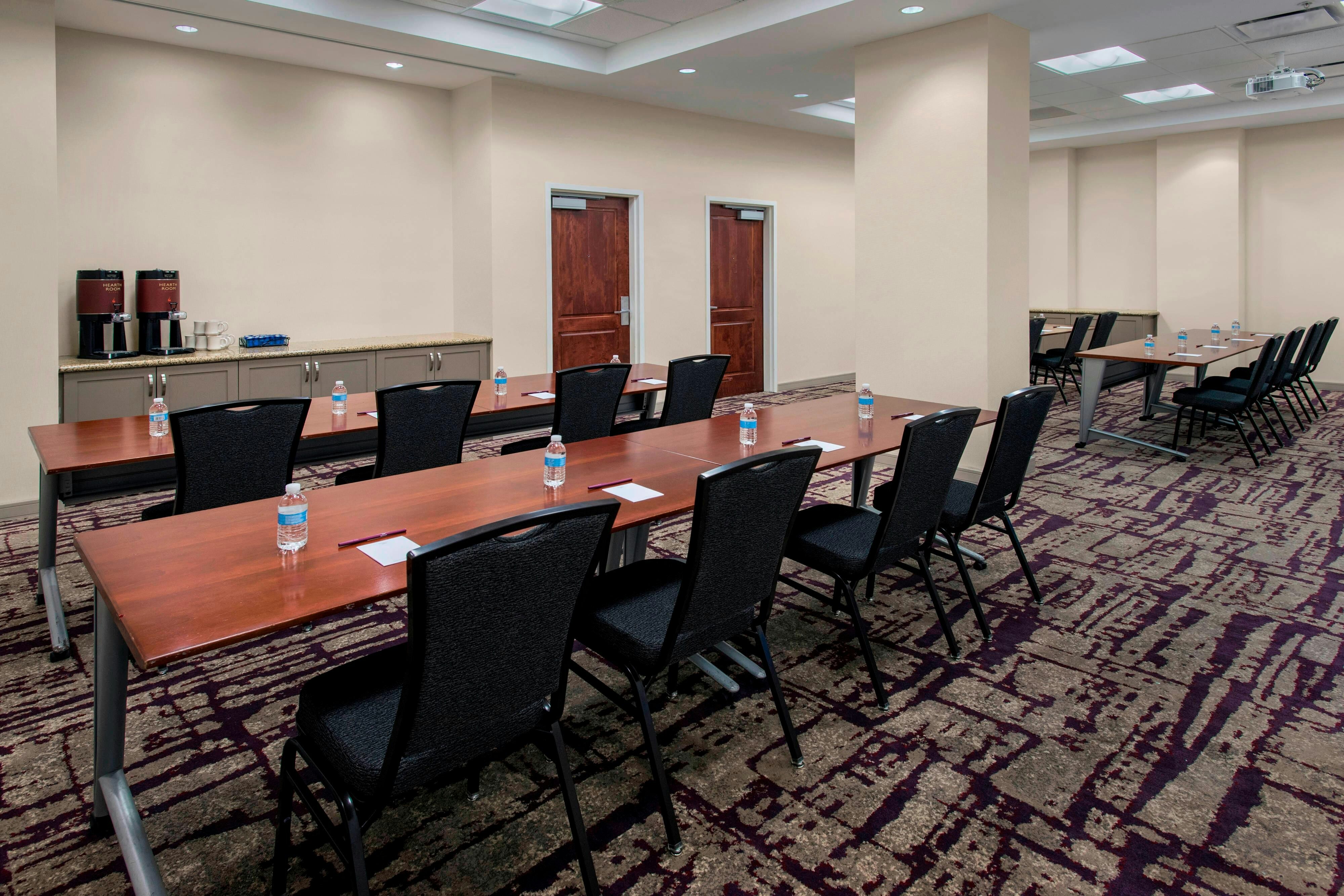 Residence Inn Alexandria Old Town South at Carlyle 14/15