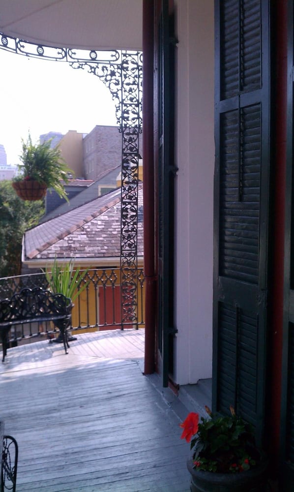 Inn On St. Peter 11/46