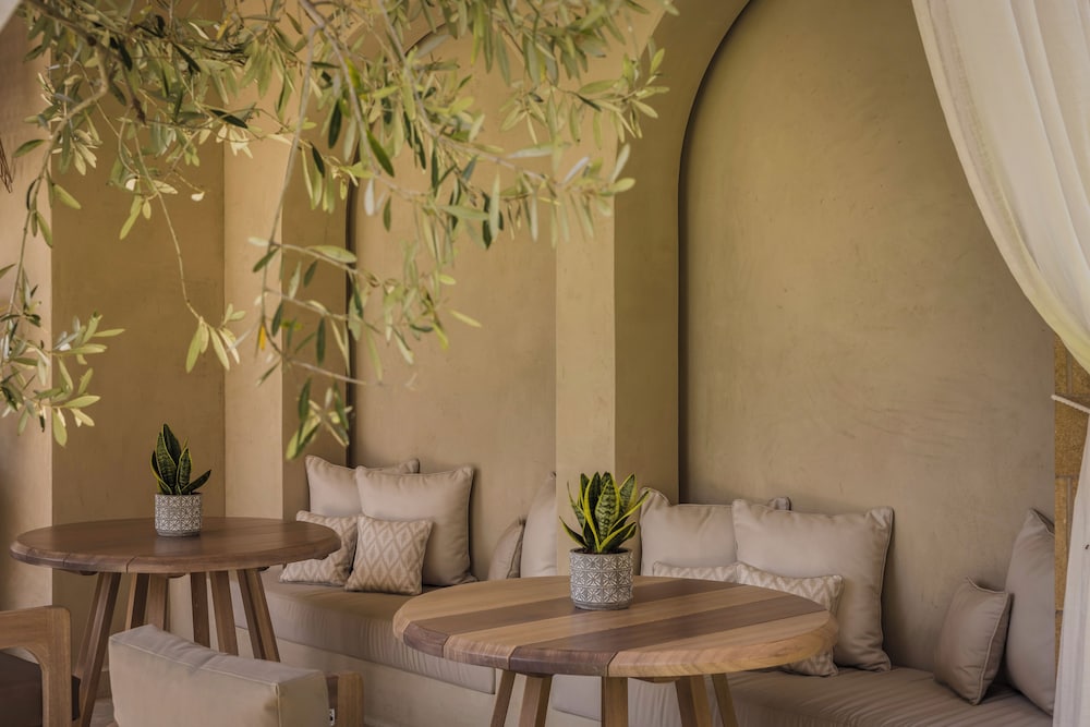 Thalassa Boutique Hotel 43/77