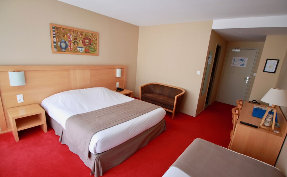 HÔTEL LE RÉGINA 6/59