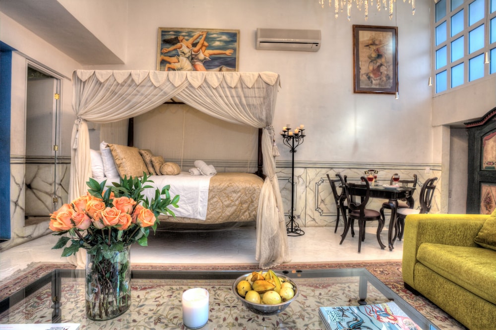 Rivera del Rio Boutique Hotel 7/81