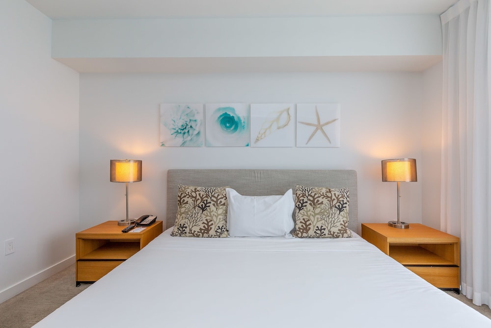 Private Ocean Luxury Condos at Beachwalk 15/50
