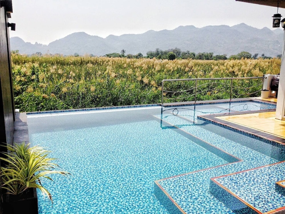 The Vista Pool Villa 32/50
