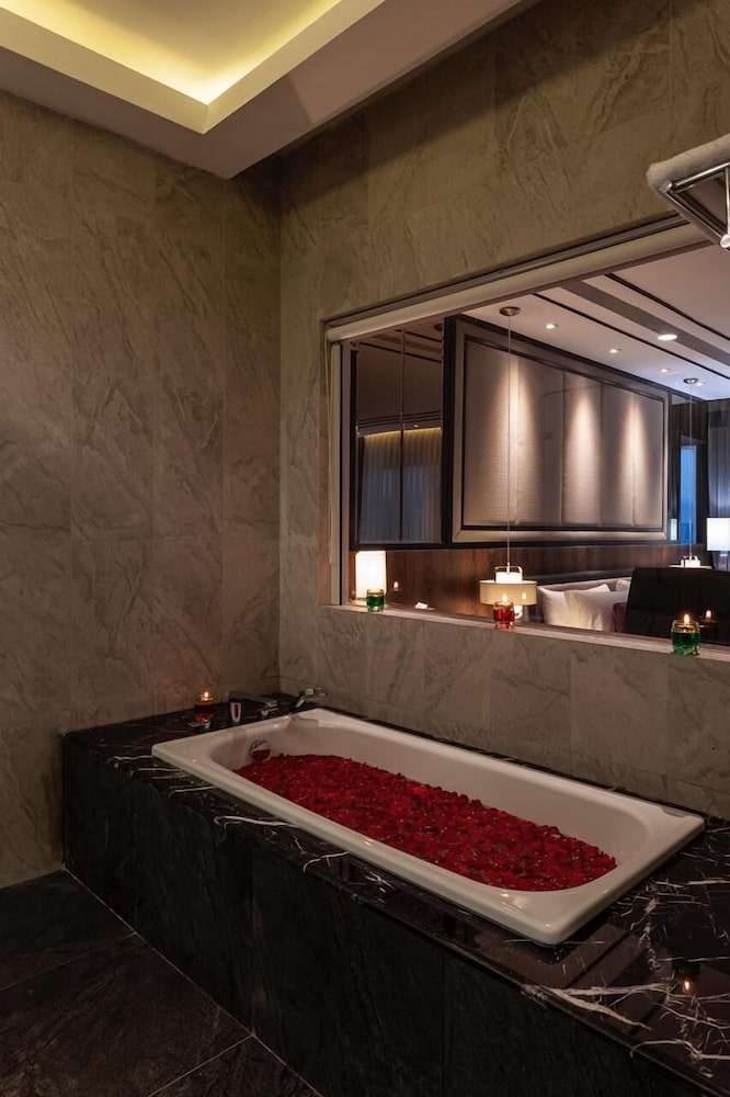 Shakti Hotel 29/50