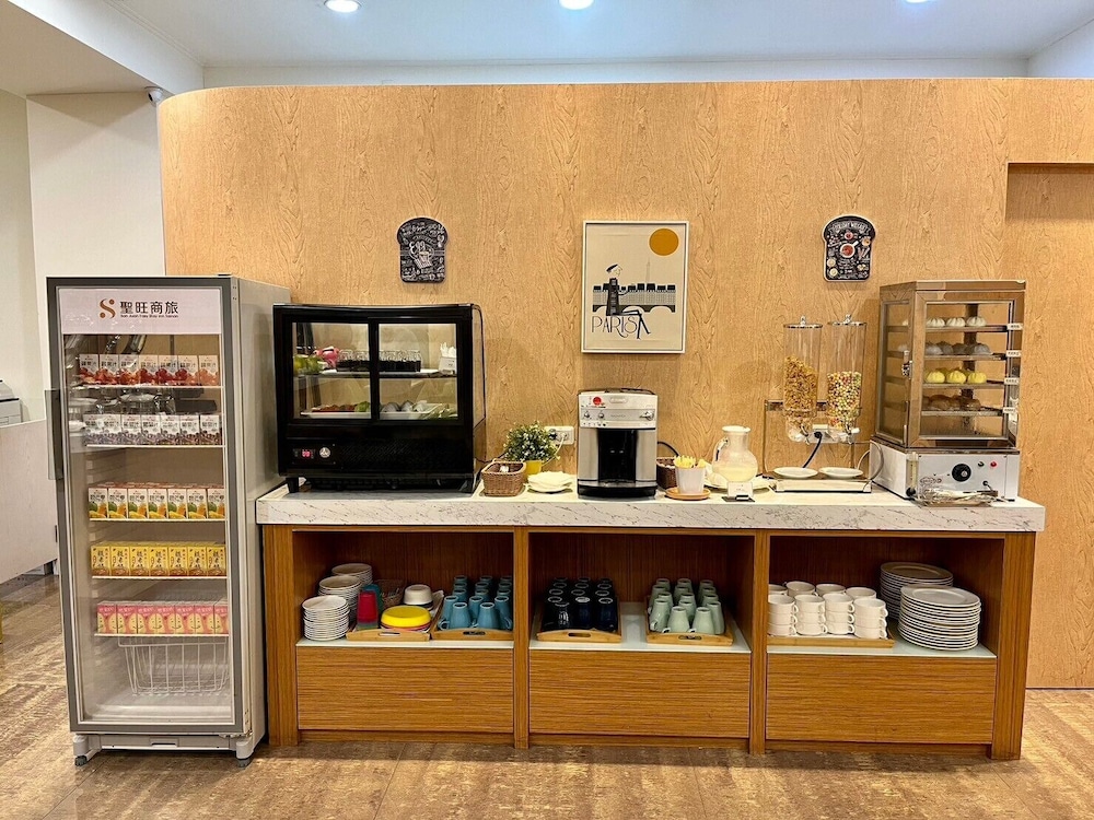 San Juan Easy Stay Inn Tainan 12/65