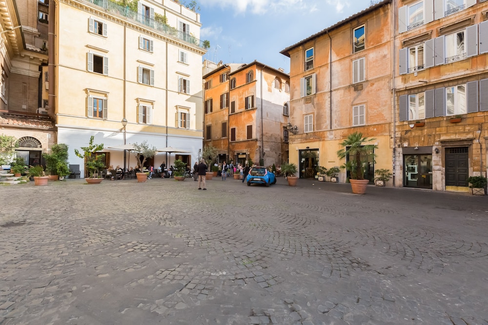 Piazza Navona-Coronari House 18/24