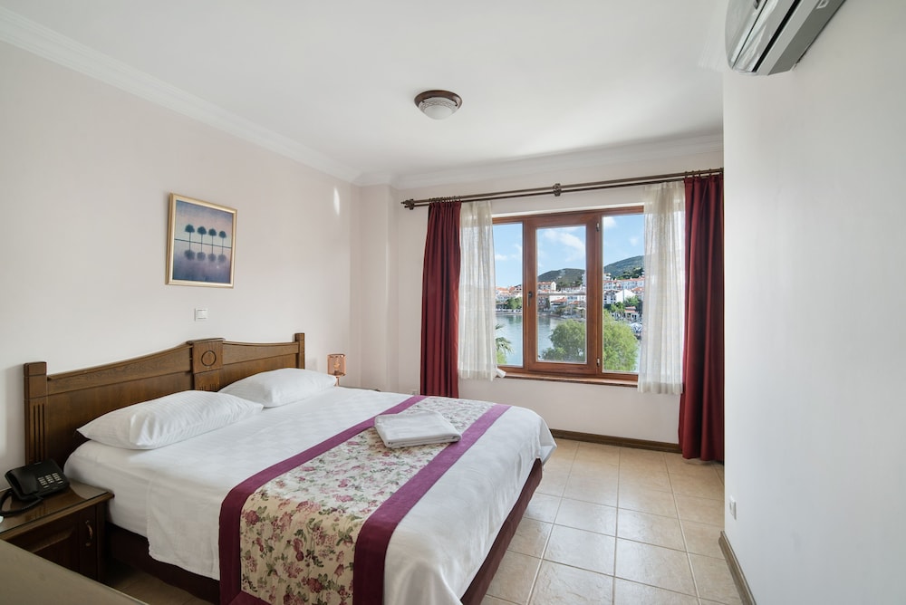 Fora Apart Hotel 7/49