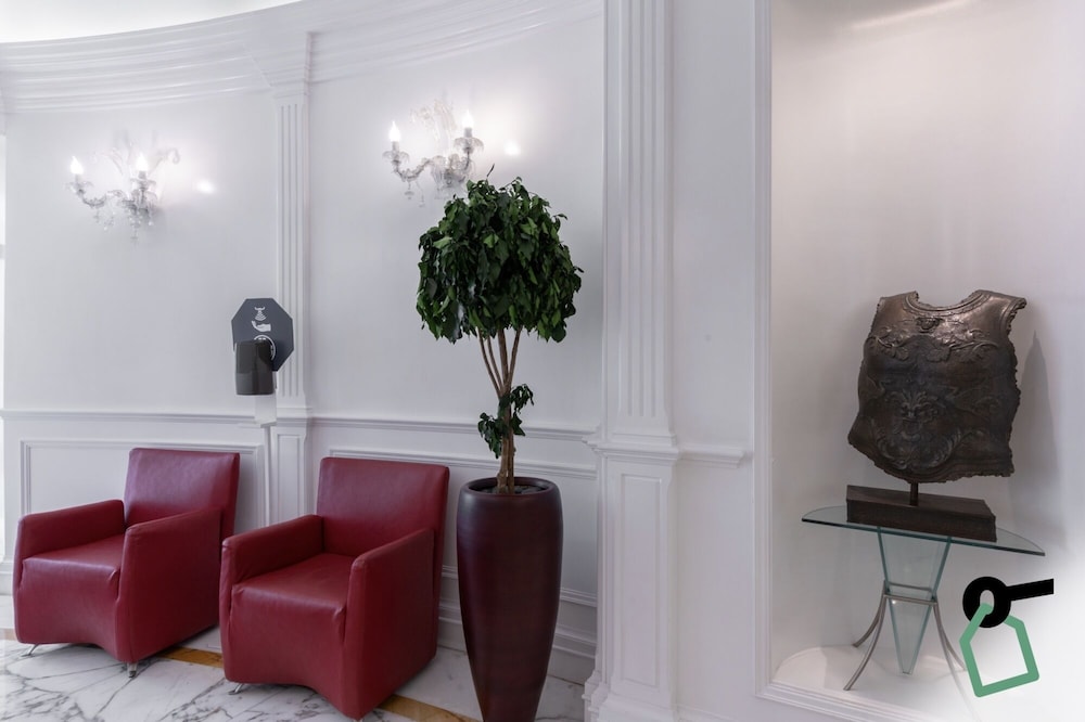 HOTIDAY Room Collection - Roma Porta Pia 29/50