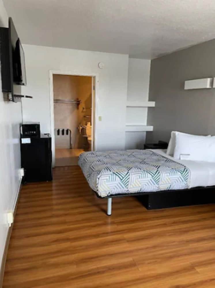 غرفة قياسية بسرير مزدوج، Motel6 Van Horn, TX 3/4