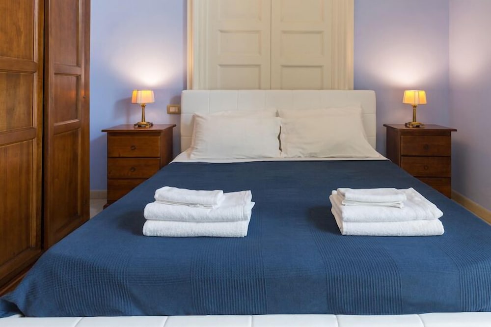 Teatro Bellini Bed Breakfast 27/35