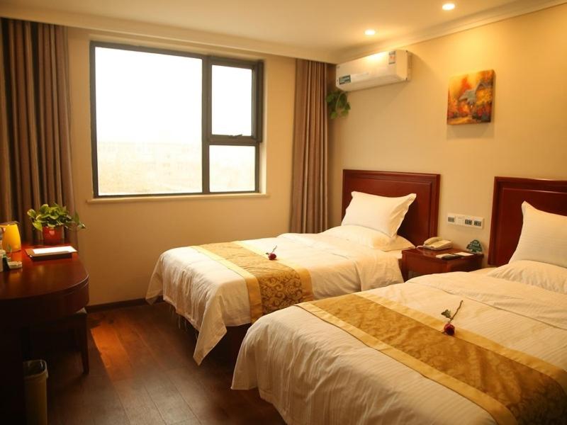GREENTREE INN SHANGQIU NORMAL COLLEGE WENHUA(W)ROAD HOTEL 13/54
