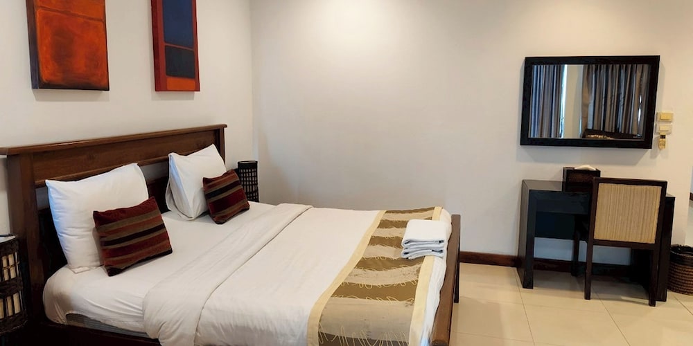 Gazebo Resort Pattaya 49/90