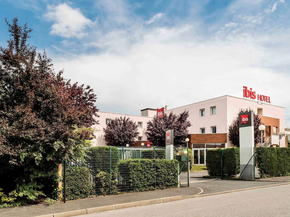 Ibis Massy 4/61
