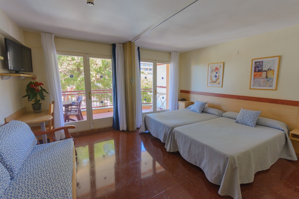 Albatros Apartamentos 6/30