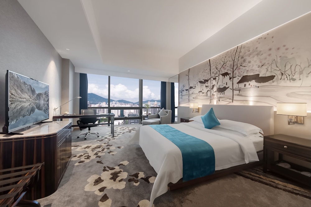 Huaqiang Plaza Hotel 9/42