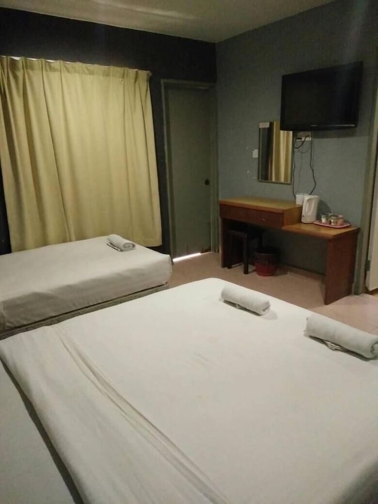 One Sadong Jaya Hotel 12/33