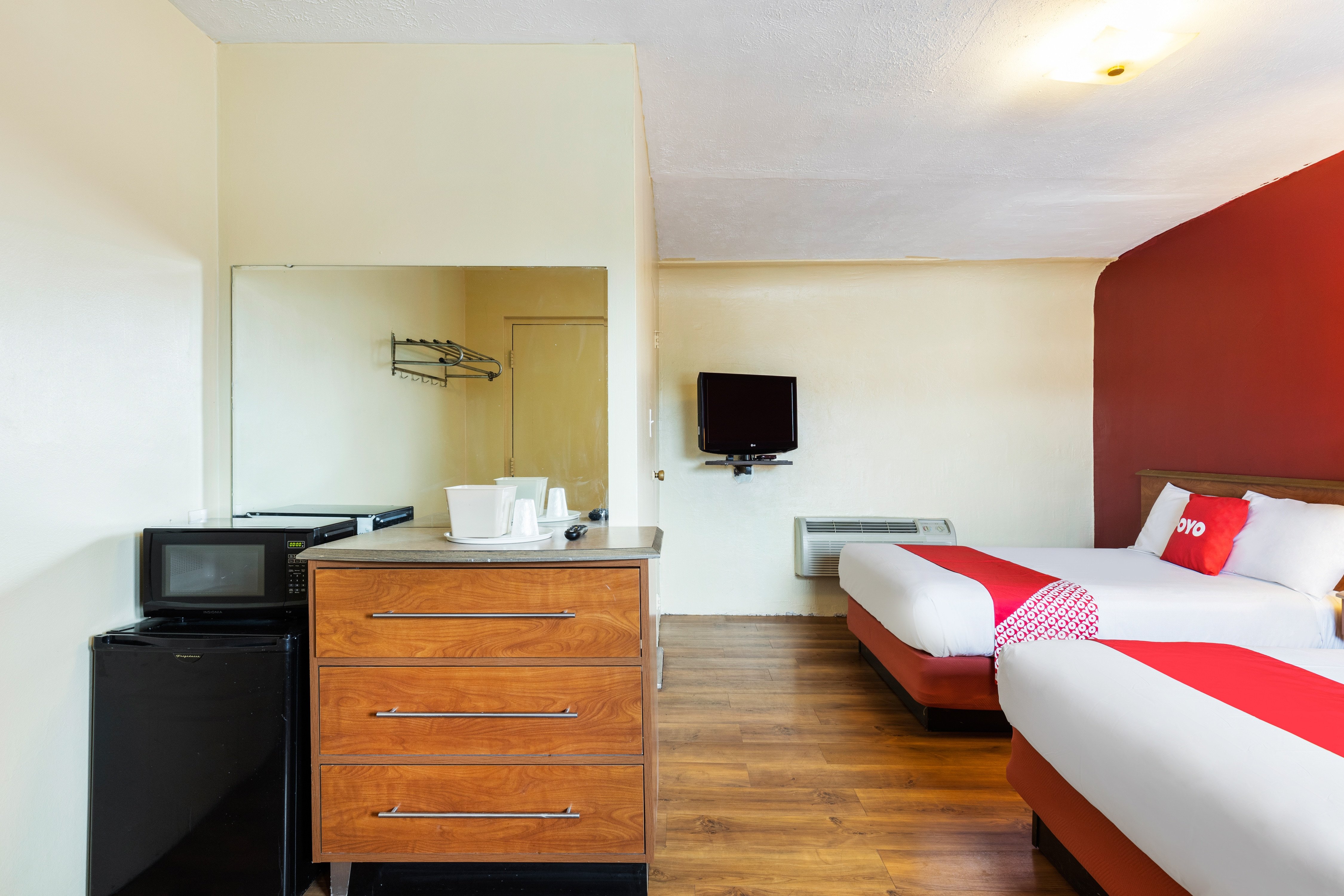 غرفة بسريرين كوين، OYO Hotel North Lima OH - Boardman 7/10