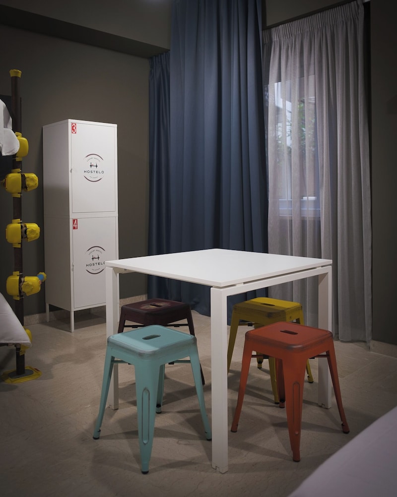 Hostelo Luxury Hostel 45/64