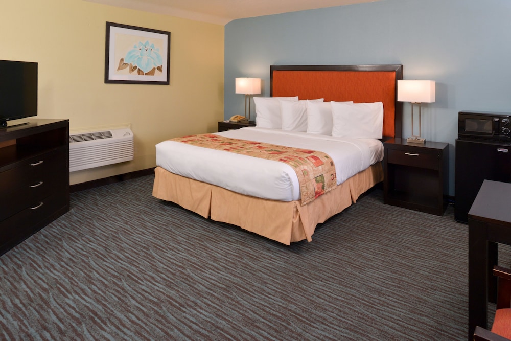 Bay View Inn 13/53