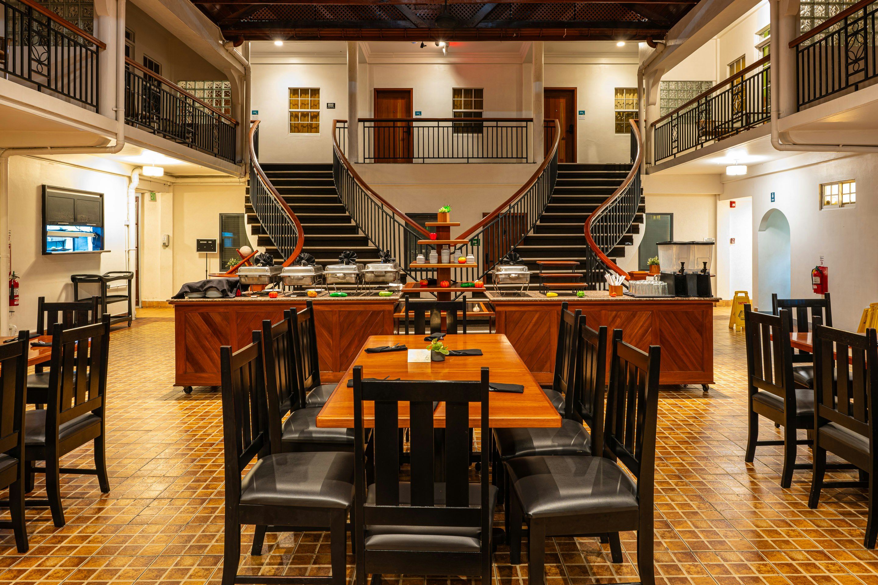 Grand Coastal Hotel 34/50