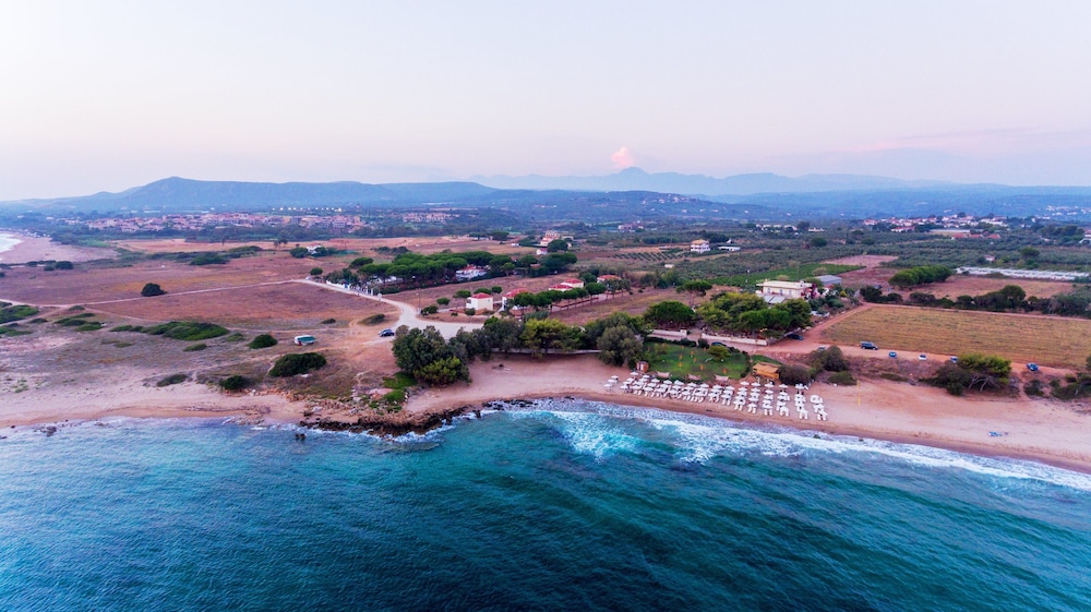 Romanos Beach Villas 40/49