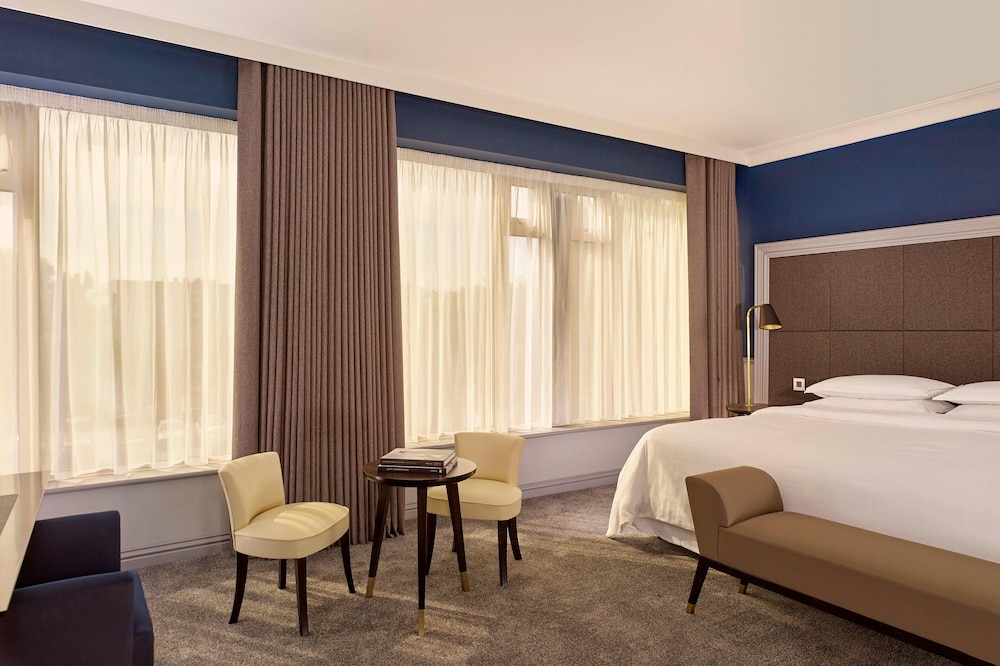 Sheraton Heathrow Hotel 10/38