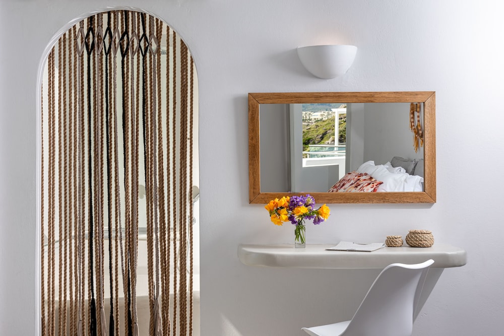 Adamant Suites - Adults Only 69/69