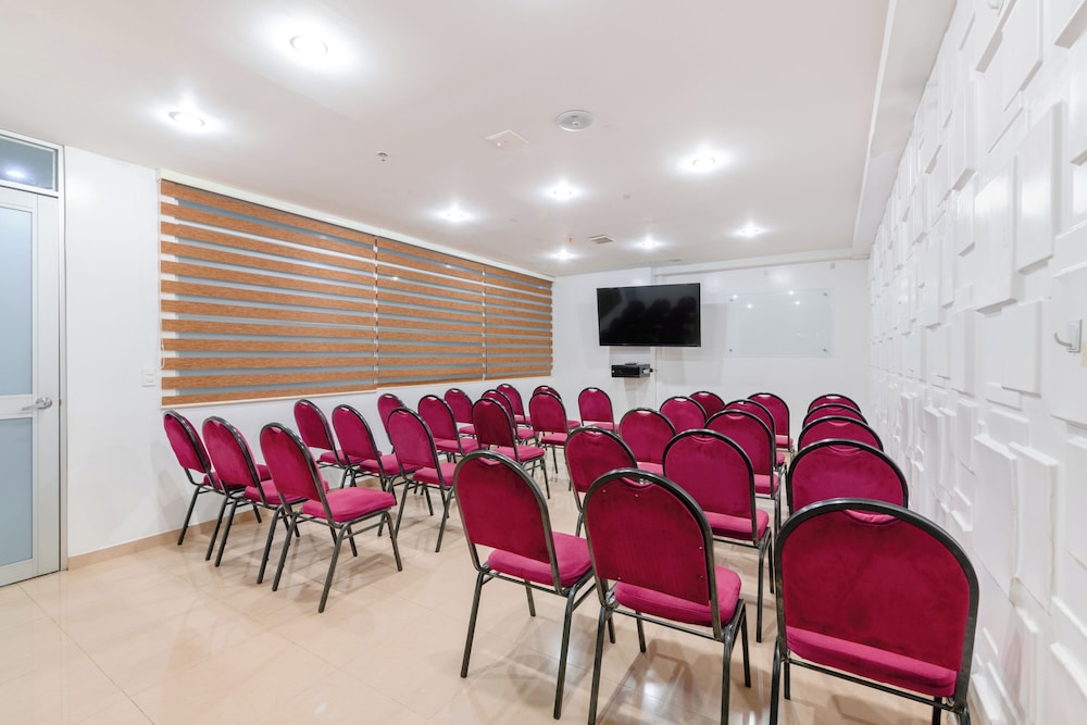 Hotel Parque 63 43/49