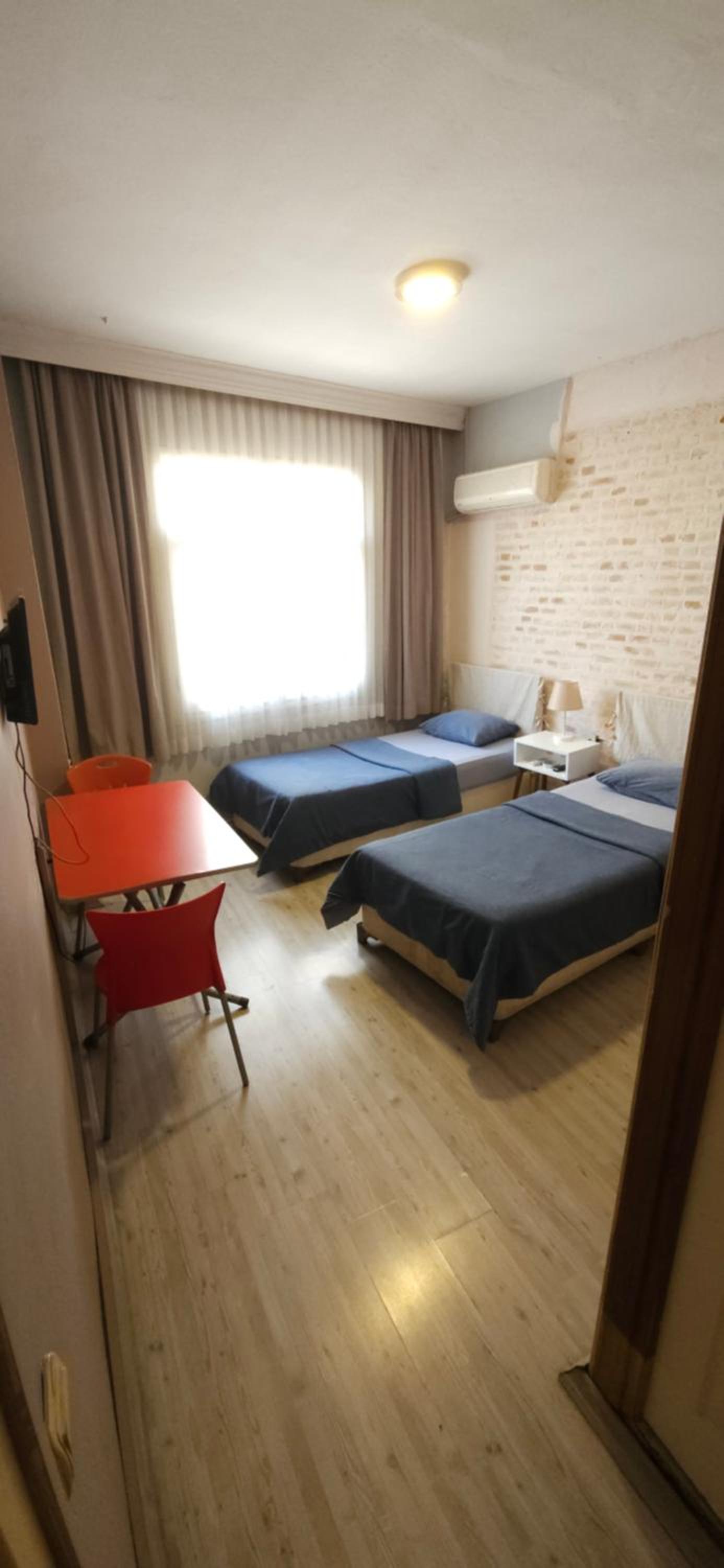 Unver Hotel Adana 8/25