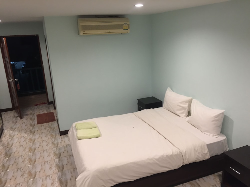 Tamarind Residences 30/51