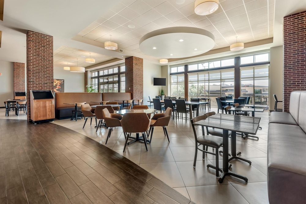 Drury Plaza Hotel San Antonio North 36/49