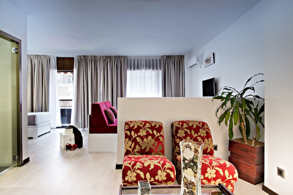 Roisa Hostal Boutique 54/77