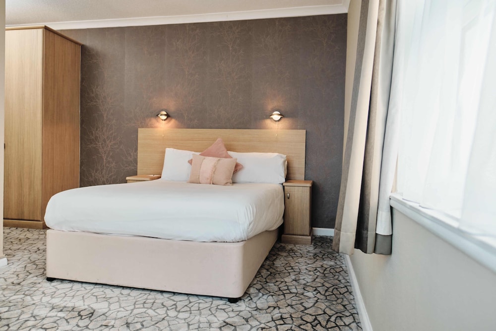 BUDGET, DOUBLE BED