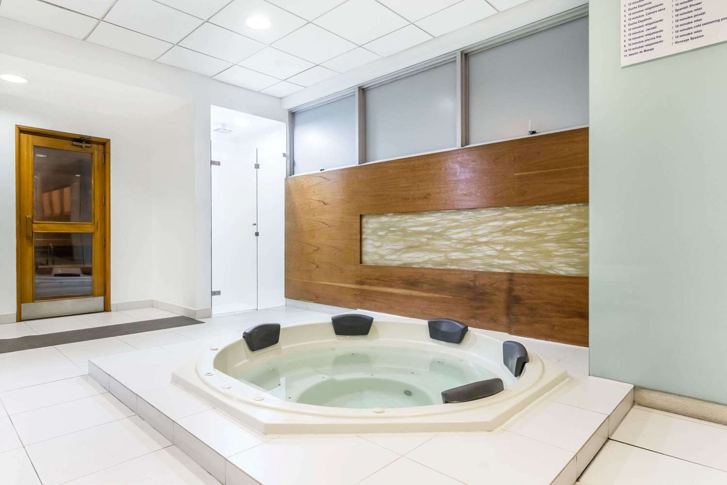 Wyndham Costa del Sol Lima Airport 39/62