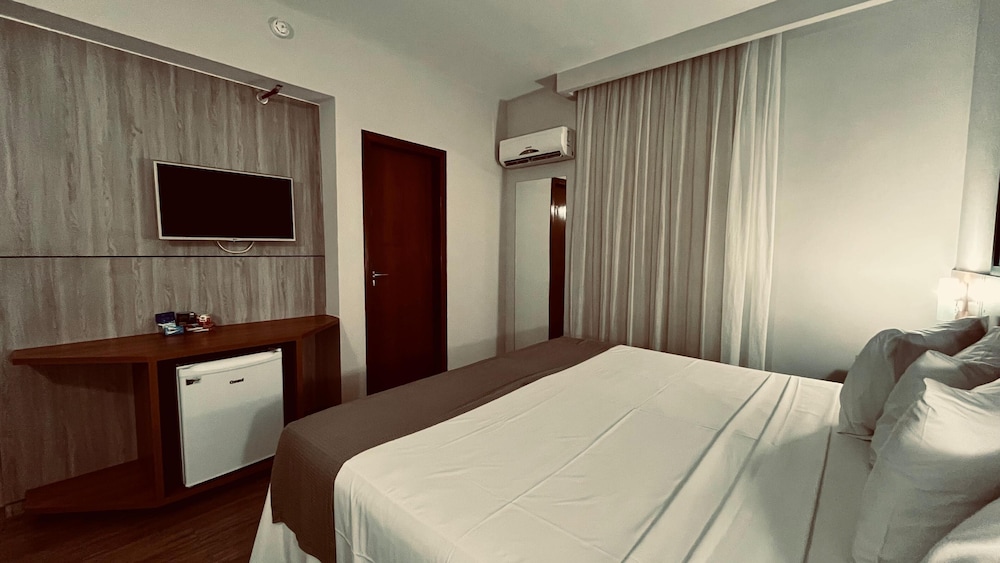 Hotel Amsterdam Montes Claros (ex. eSuites Montes Claros by Atlantica) 23/57