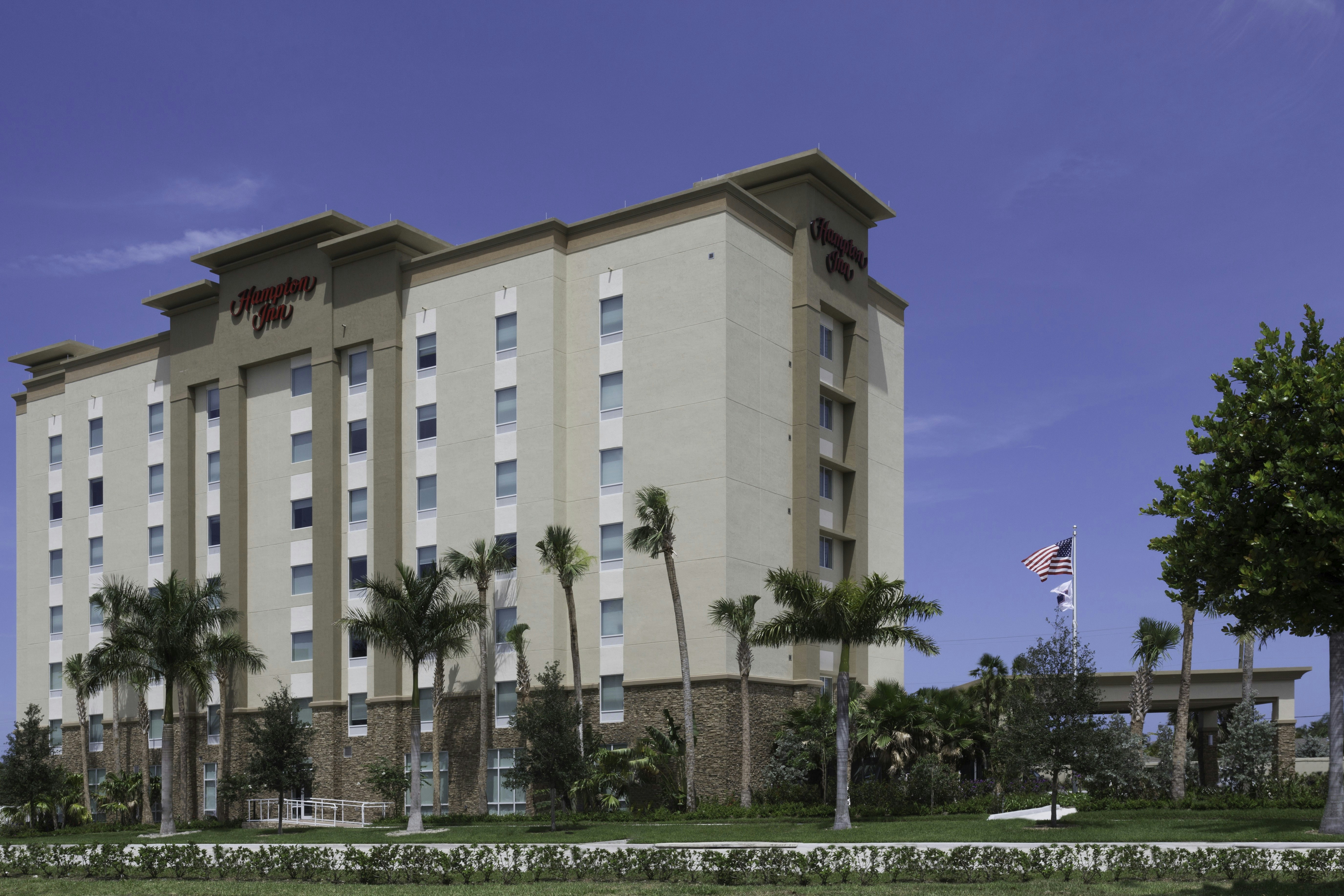 Hampton Inn Ft Lauderdale Pompano Beach 2/40
