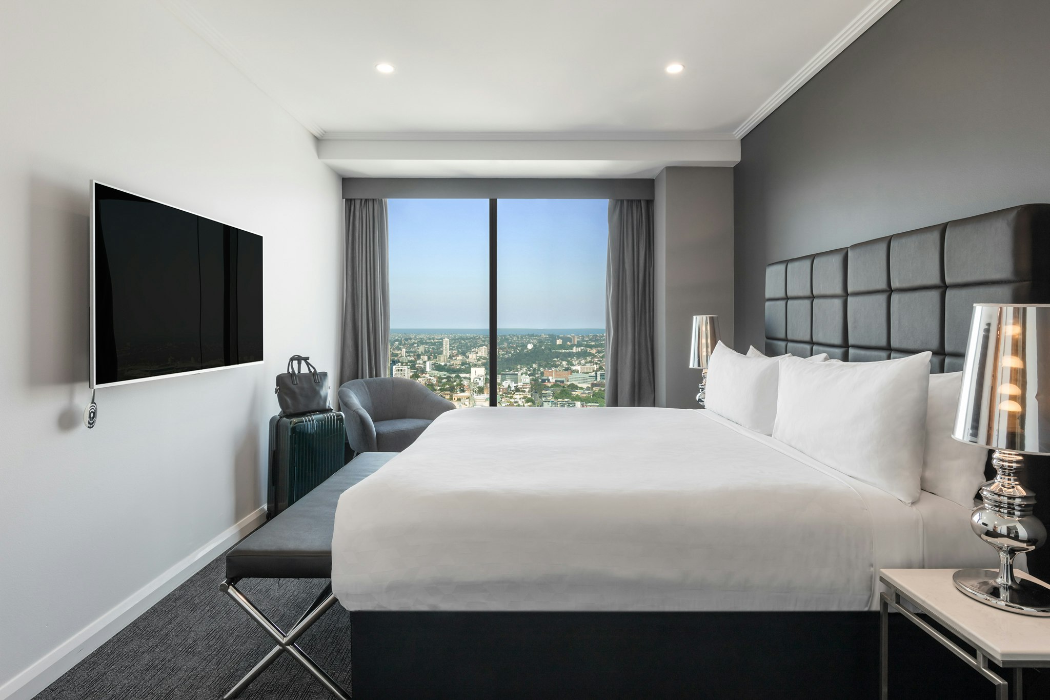 Meriton Suites World Tower 27/50