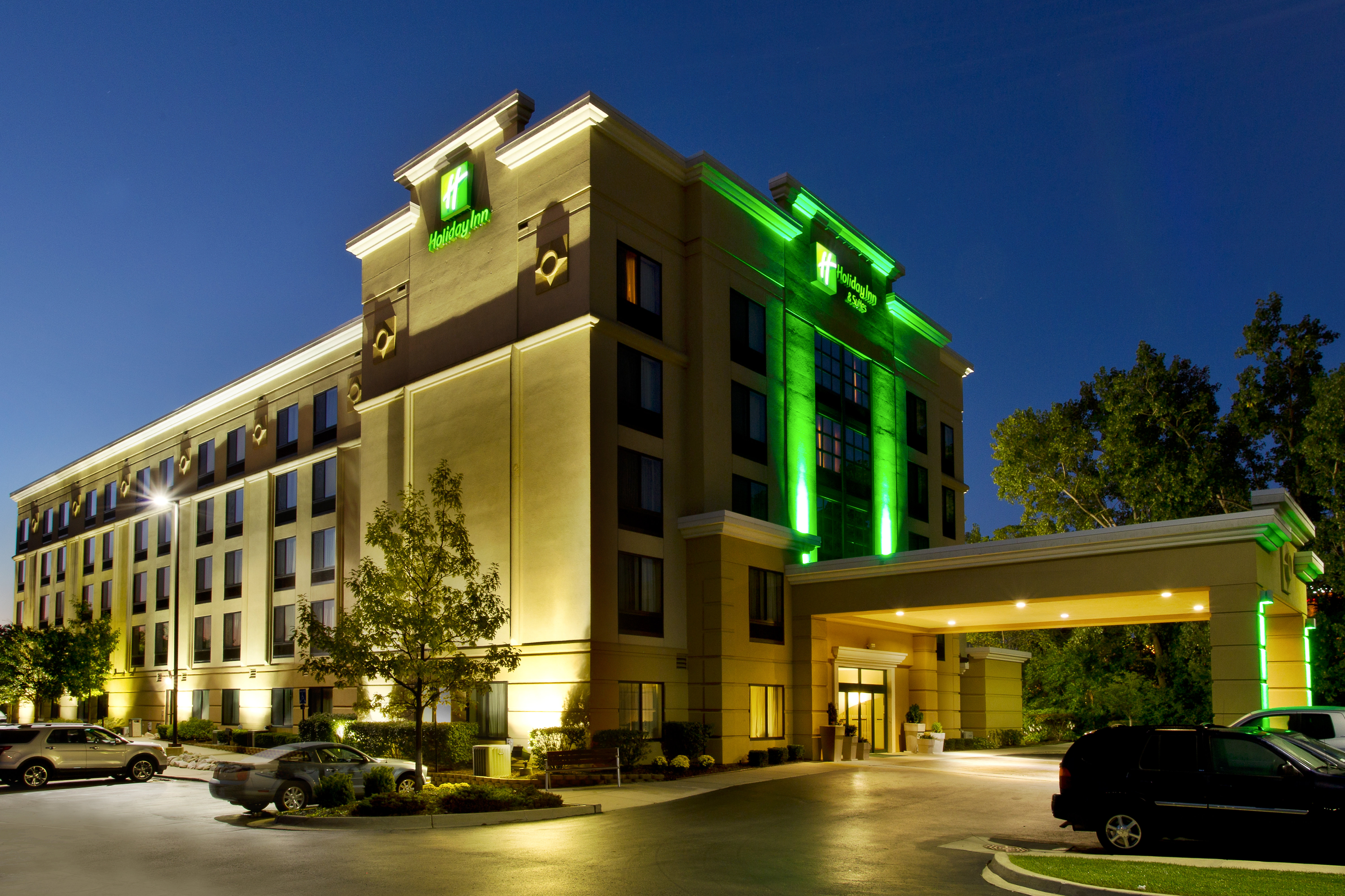 Holiday Inn Hotel Suites Ann Arbor Univ Michigan 2/73