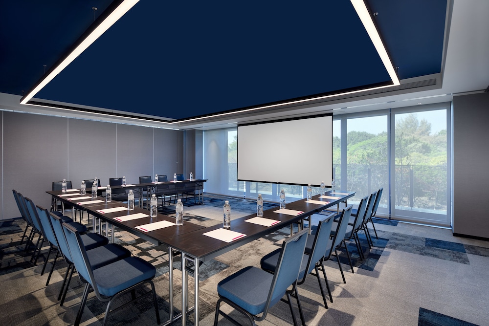 Aloft Tainan Anping 37/50