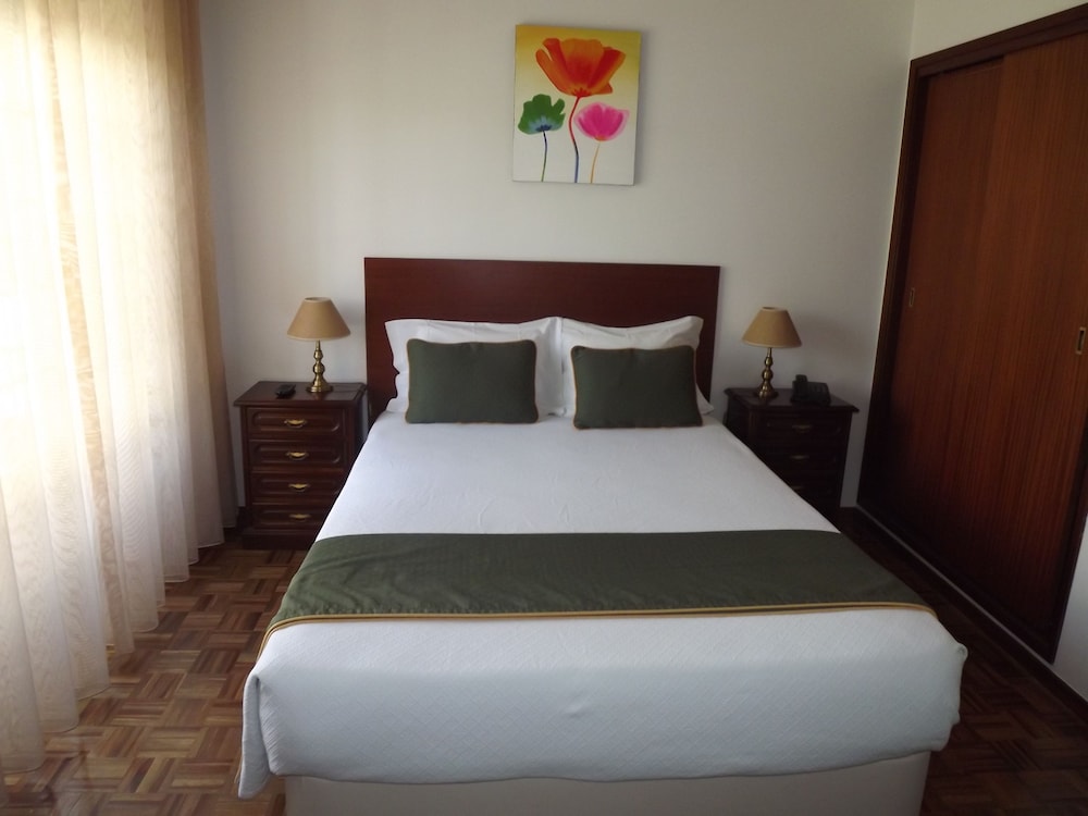 HOTEL LOURO 13/69