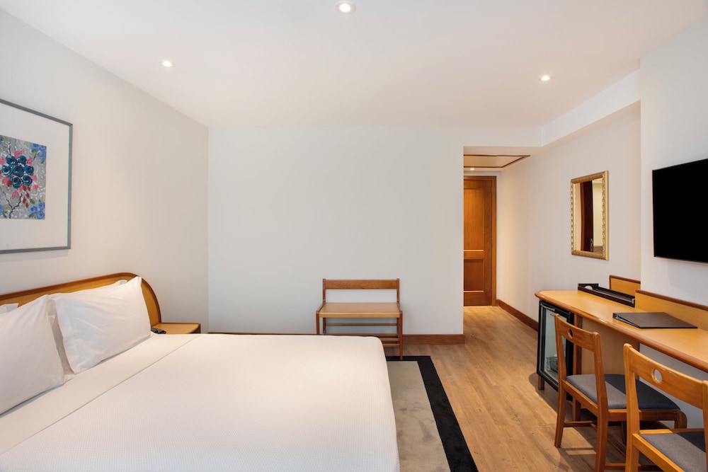 LUXURY, DOUBLE BED
