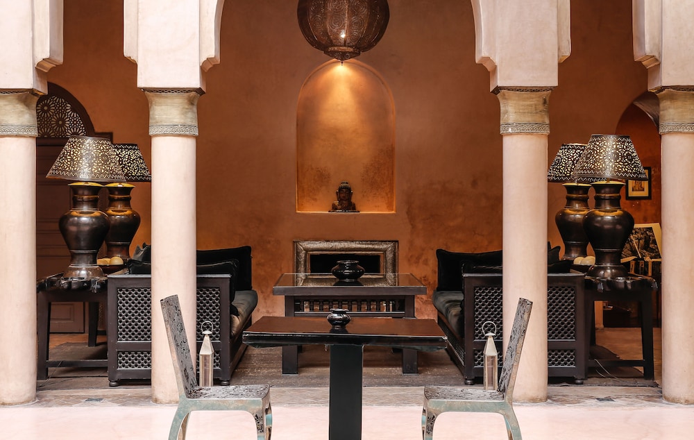 Riad Noir d'Ivoire 5/70