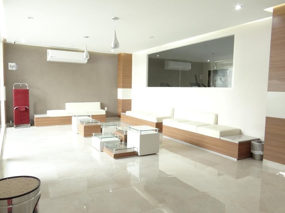 HOTEL SOLEIL BUSINESS CLASS 27/46