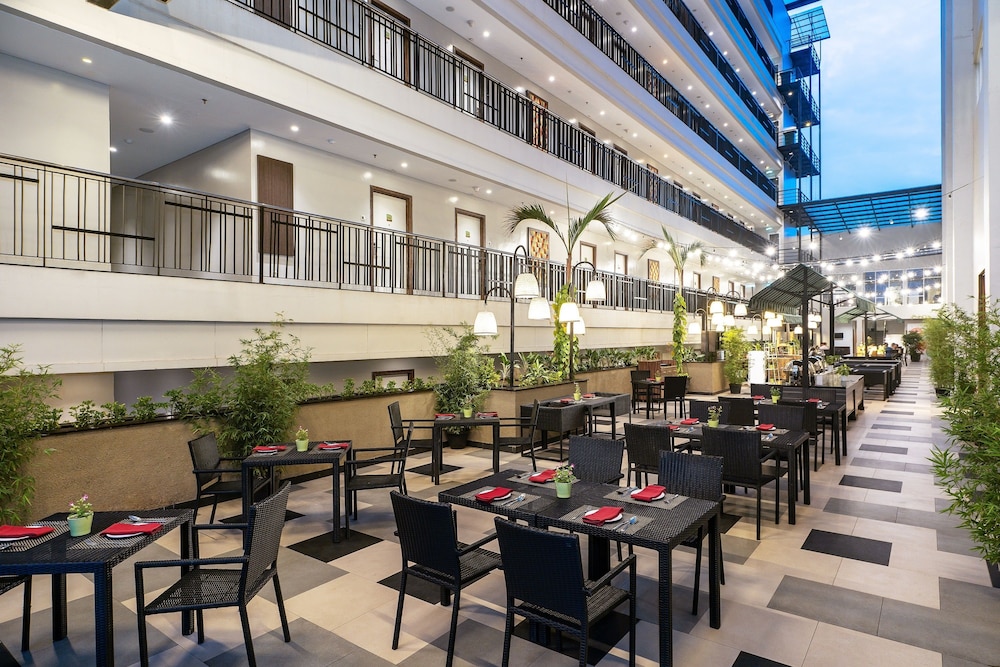 Clove Garden Hotel & Residence 42/58